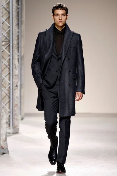 Look 31